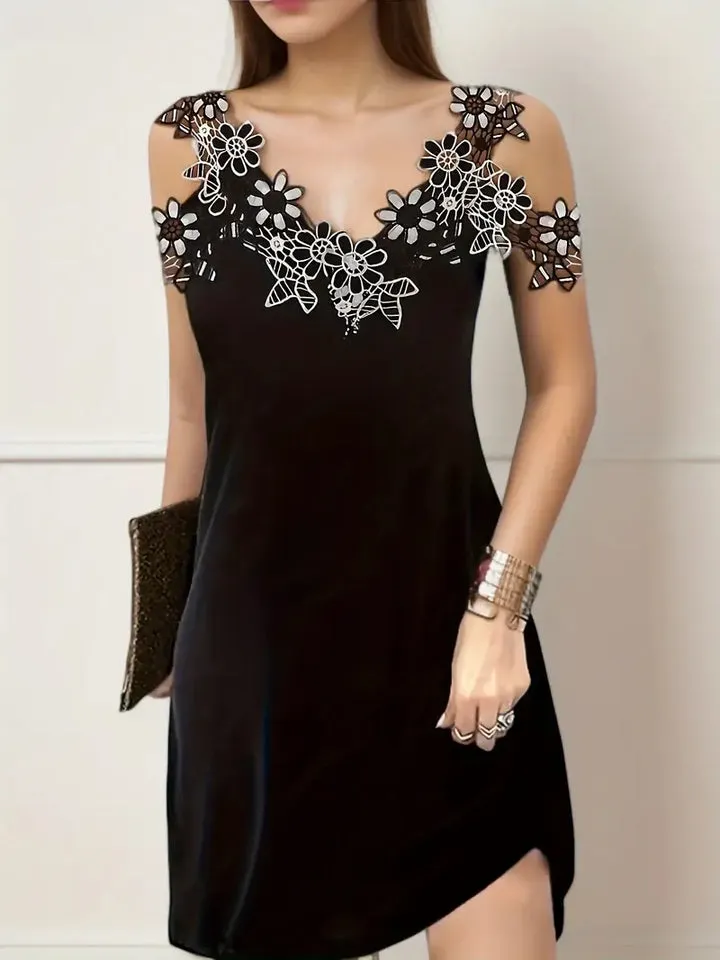 Kleid mit V-Ausschnitt und kalter Schulter